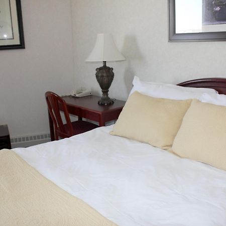 Continental Inn & Suites Edmonton Ngoại thất bức ảnh