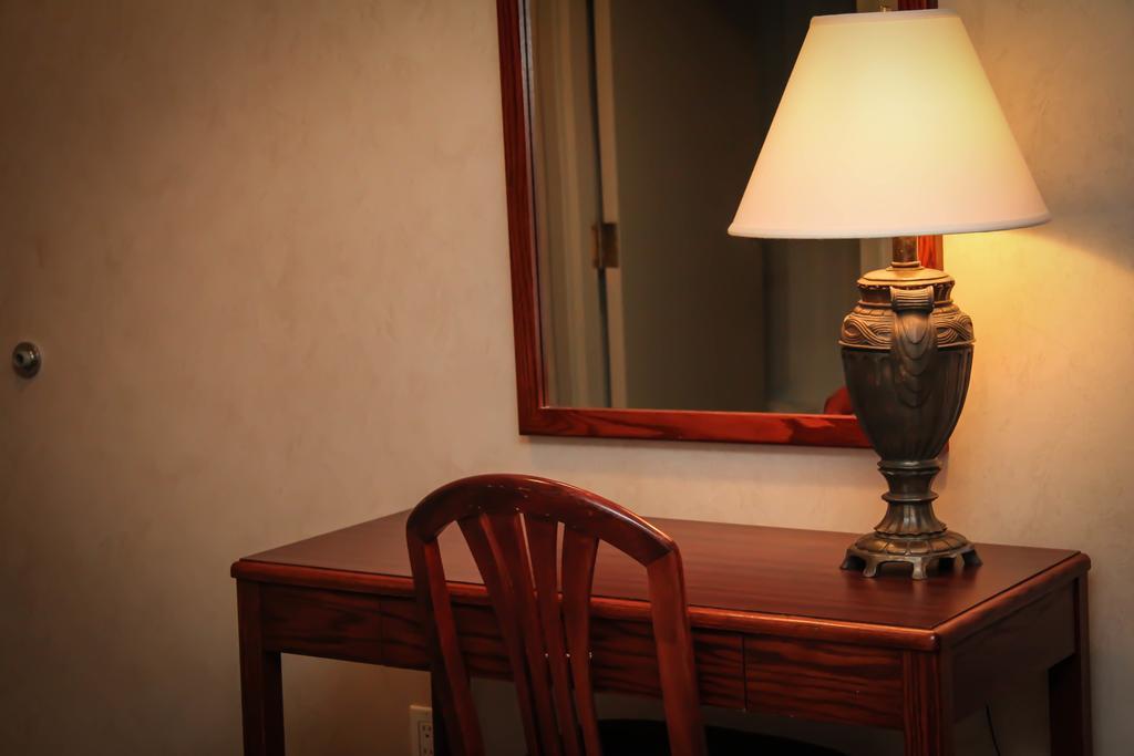 Continental Inn & Suites Edmonton Phòng bức ảnh